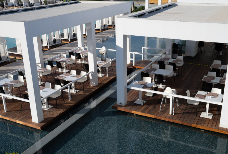 ISLAND MAIN RESTAURANT