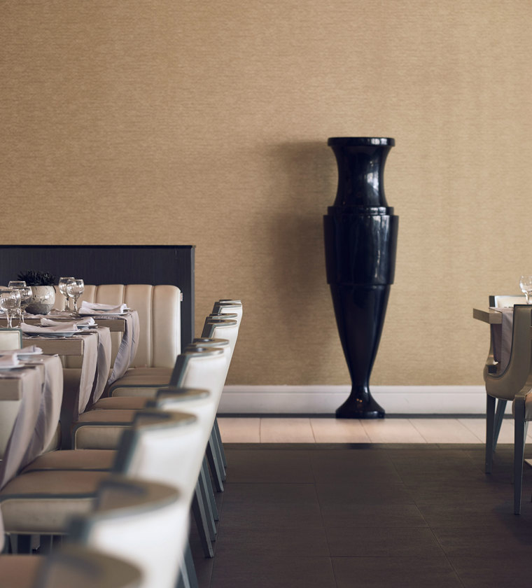 ISLAND<span>MAIN RESTAURANT</span>